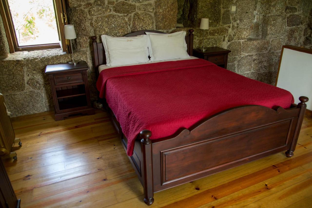 Quinta De Lourosa Guest House Lousada Ngoại thất bức ảnh
